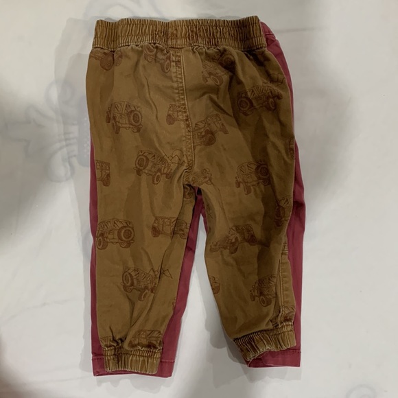 Oshkosh and Garanimals soft and comfy cotton boy pants 12-18 month - Picture 3 of 3